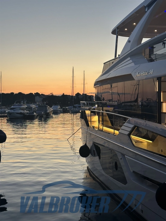 Absolute Navetta 58 nuova in vendita