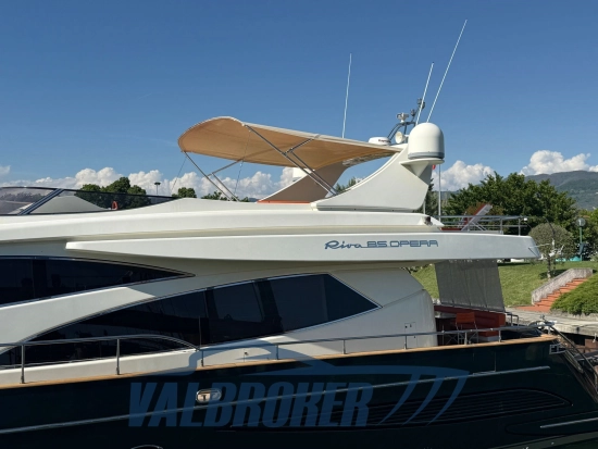 Riva 85 Opera usata in vendita