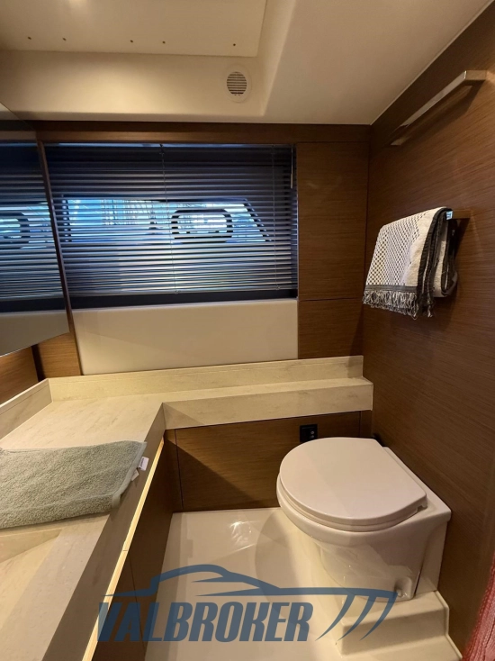 Prestige 520 usata in vendita