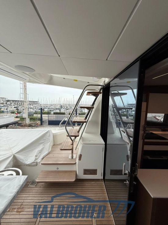 Prestige 520 usata in vendita