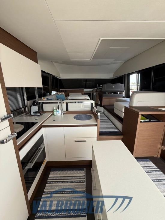 Prestige 520 usata in vendita