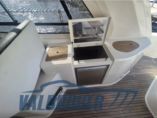 Bavaria Yachts 43 HT usata in vendita
