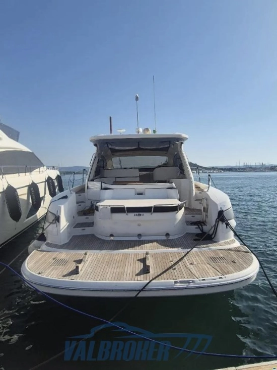 Bavaria Yachts 43 HT usata in vendita