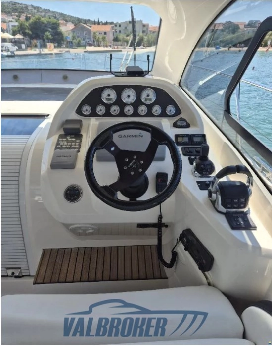 Bavaria Yachts 43 HT usata in vendita