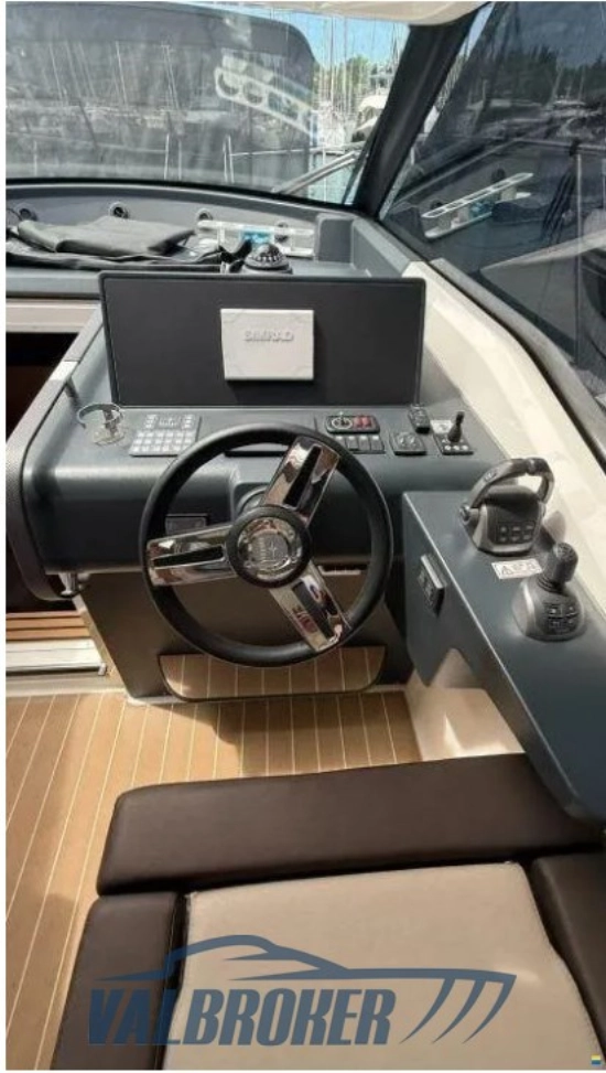 Bavaria Yachts SR 36 Hard Top de segunda mano en venta