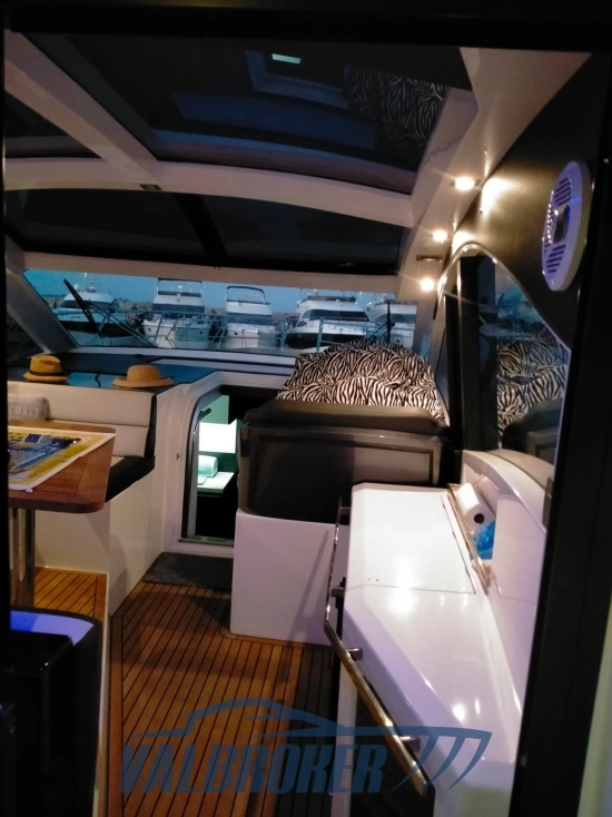 Galeon 445 HTS usado à venda