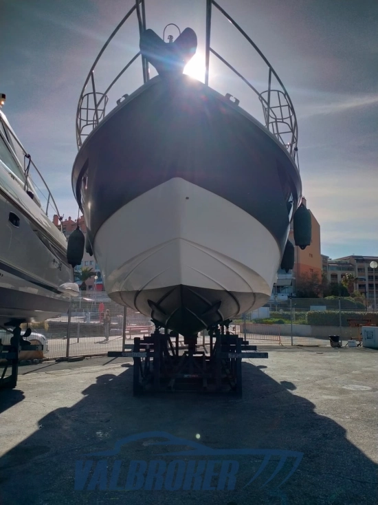 Galeon 445 HTS usado à venda