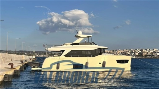 Absolute 58 NAVETTA preowned for sale