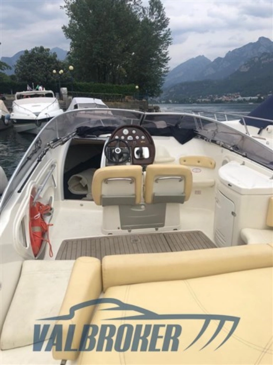 Cranchi CSL 27 preowned for sale