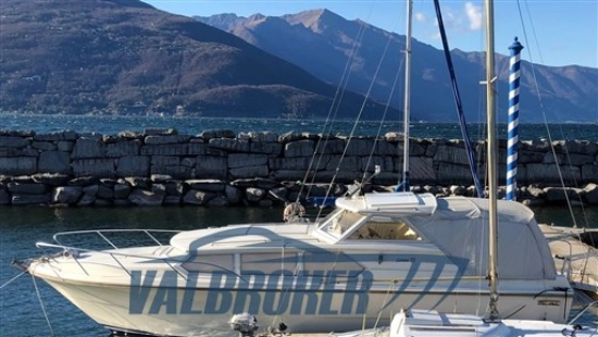 Fjord 32 cabin preowned for sale