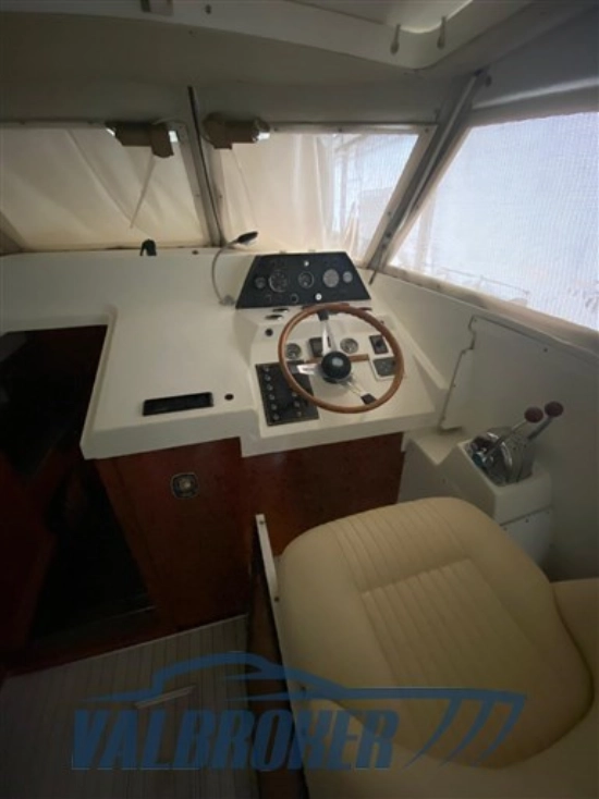 Fjord 32 cabin preowned for sale