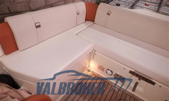 Invictus Yacht GT 280 de segunda mano en venta