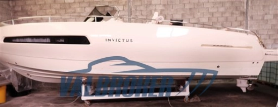 Invictus Yacht GT 280 gebraucht zum verkauf