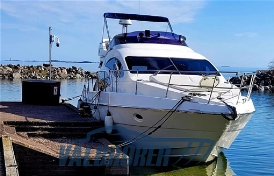 Azimut 42 preowned for sale