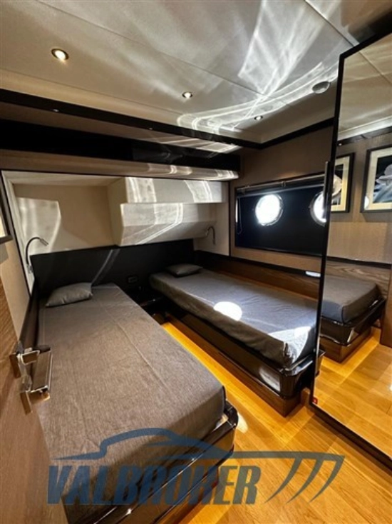 Absolute 73 Navetta preowned for sale