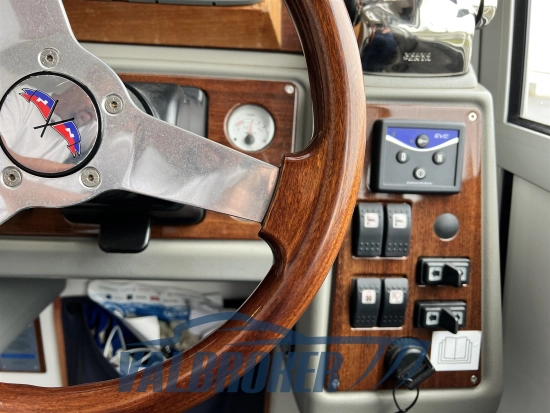 Nimbus 340 COMMANDER usata in vendita