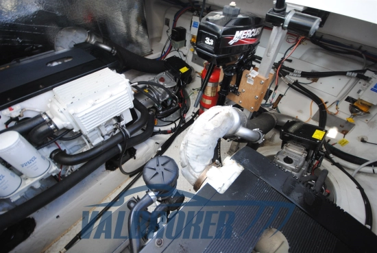 Cruisers Yachts 390 SC usata in vendita