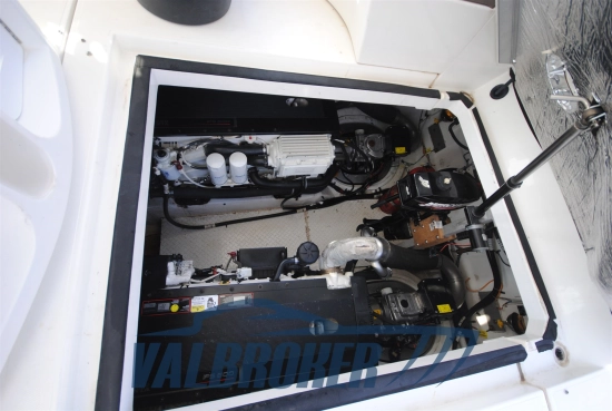 Cruisers Yachts 390 SC usata in vendita