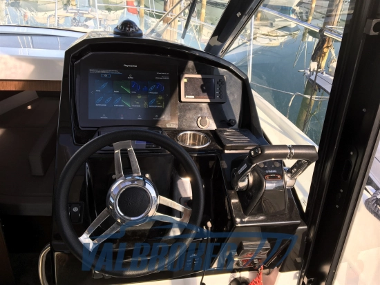 Jeanneau Merry Fisher 895 usata in vendita