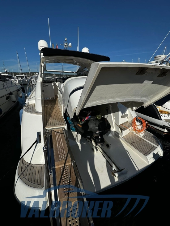 Fairline TARGA 47 GT usata in vendita