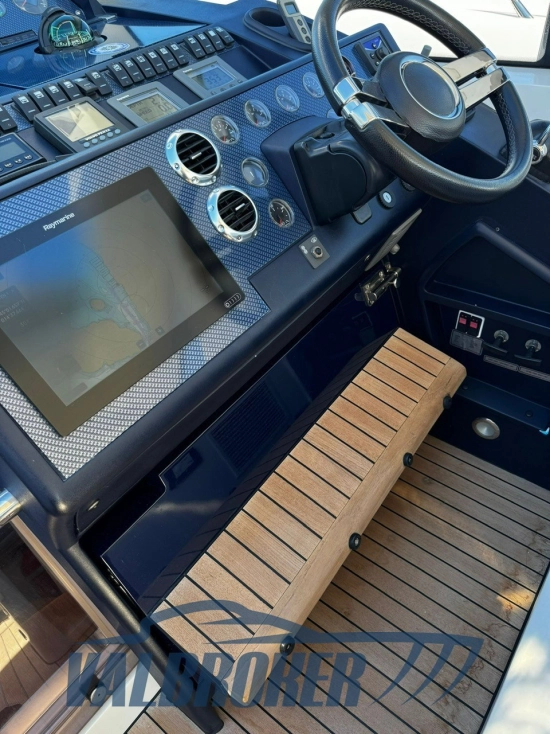 Fairline TARGA 47 GT usata in vendita