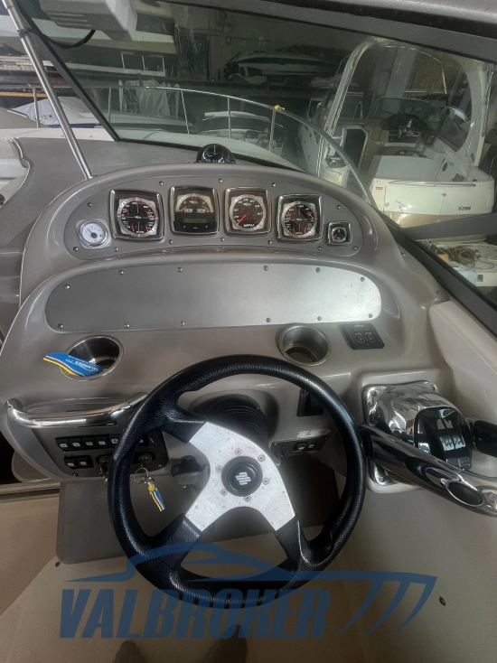 Chaparral Signature 280 usado à venda