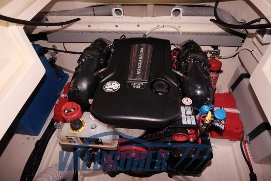 Invictus Yacht GT 280 de segunda mano en venta