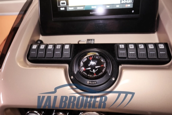 Invictus Yacht GT 280 de segunda mano en venta