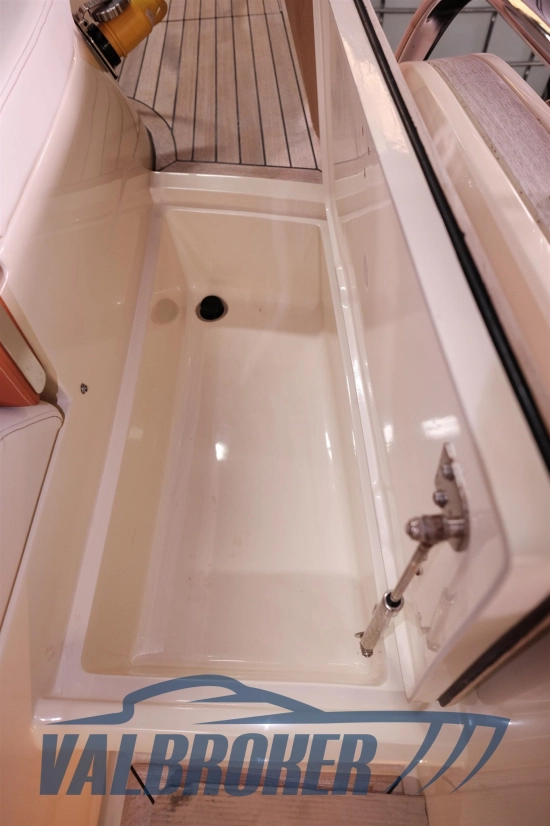 Invictus Yacht GT 280 de segunda mano en venta