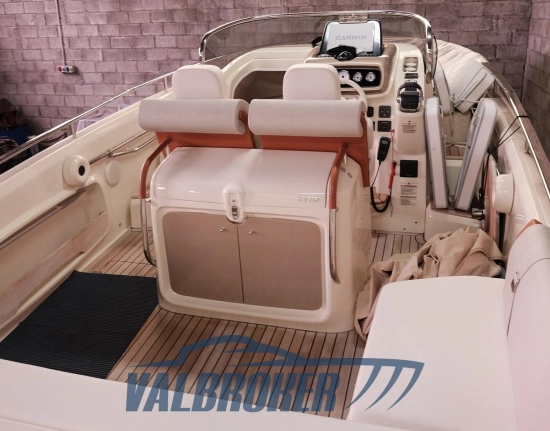 Invictus Yacht GT 280 de segunda mano en venta