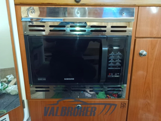 Sealine S 34 usado à venda