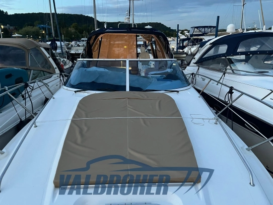 Sealine S 34 usado à venda
