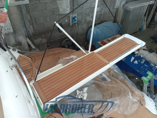 Sealine S 34 usado à venda