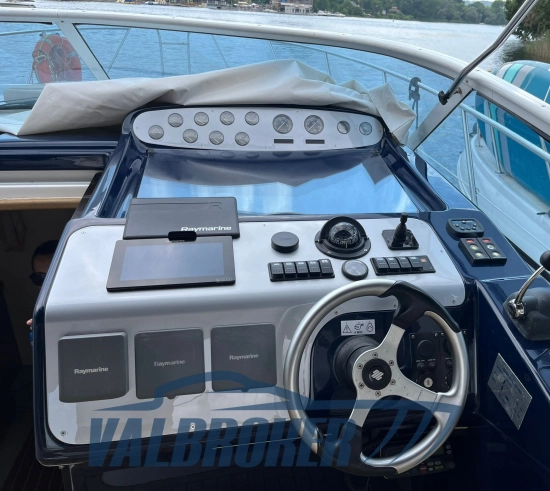 Sealine S 34 usado à venda