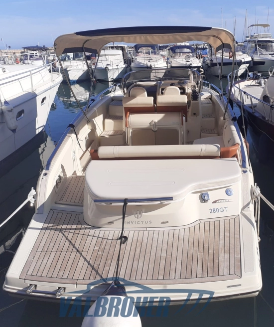 Invictus Yacht GT280 de segunda mano en venta