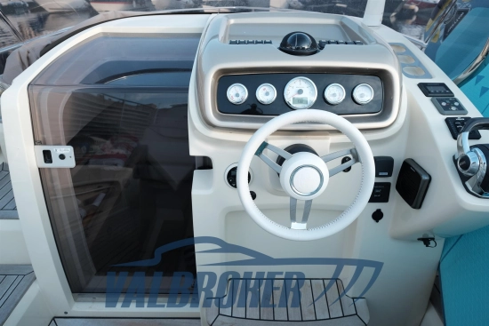 Invictus Yacht GT280 de segunda mano en venta