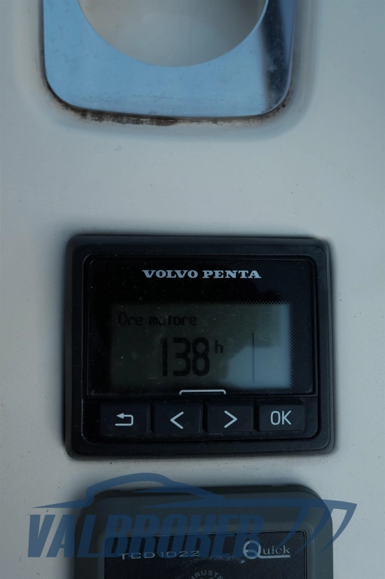 Invictus Yacht GT280 de segunda mano en venta