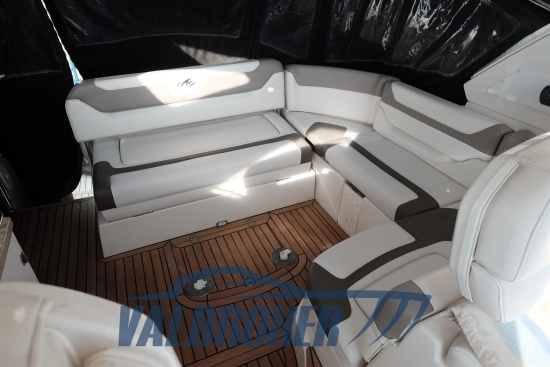 Monterey Boats 415 SY Sport Yacht de segunda mano en venta