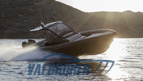 Technohull Alpha40 usata in vendita