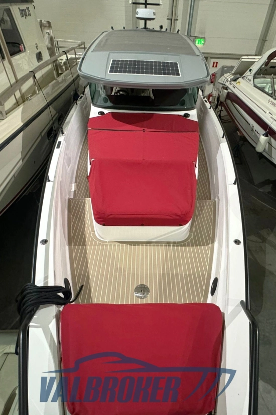 Axopar 37 Cross Cabin Brabus Line usado à venda