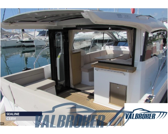 Sealine C335V usado à venda