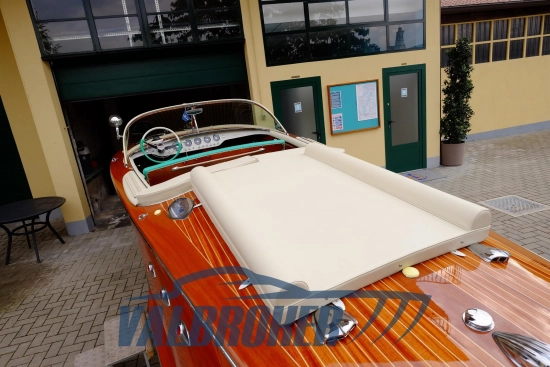 Riva Ariston usata in vendita