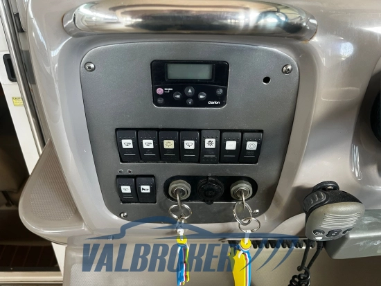 Chaparral Signature 280 usata in vendita