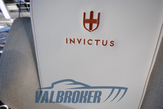 Invictus Yacht GT320 usata in vendita