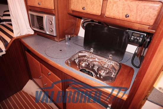 Bavaria Yachts BMB 300 Sport usado à venda