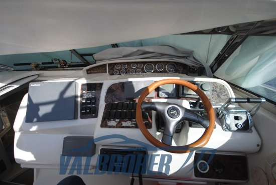 Sea Ray Sundancer 370 usata in vendita