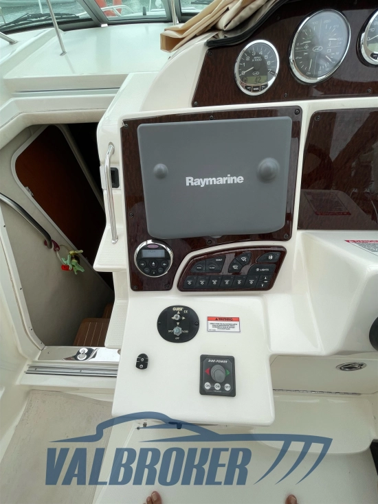 Sea Ray Sundancer 355 DA usado à venda