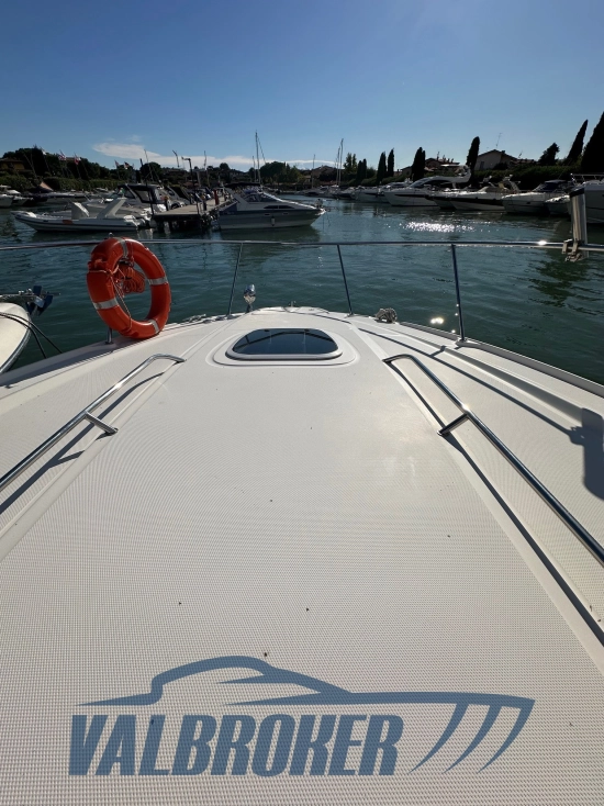 Sea Ray Sundancer 355 DA usado à venda
