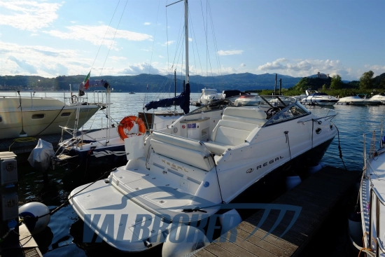 Regal Marine COMMODORE 2665 de segunda mano en venta