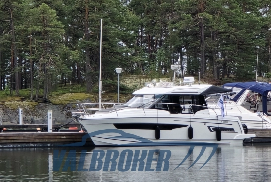 Jeanneau Merry Fisher 895 usata in vendita
